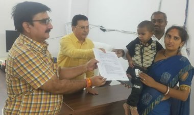 18 माह की आंशी को मिला सुनने-बोलने का उपहार, 6.50 लाख की सर्जरी होगी निःशुल्क  
