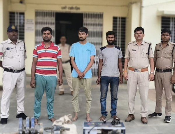 मऊगंज पुलिस ने 1.30 लाख की चोरी का किया खुलासा, तीन आरोपी गिरफ्तार