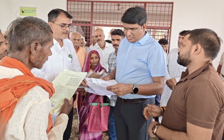 मऊगंज: जनसुनवाई में कलेक्टर संजय कुमार जैन सख्त, आवेदनों पर तत्काल एक्शन