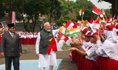 भारत-इंडोनेशिया के बीच कई बड़े समझौते, ब्रह्मोस और अस्त्र मिसाइल की डील पर लगी मुहर, UPI भी होगा लिंक