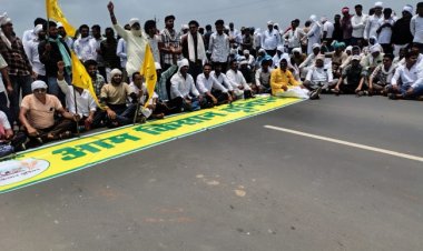 हरदा में किसानों का चक्काजाम: इंदौर-नागपुर नेशनल हाईवे पर 5 हजार किसान डटे, मूंग पर MSP की मांग