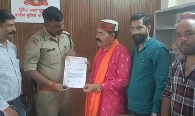 Amrapali  मंदिर विवाद के बीच हिंदू उत्सव समिति पहुंची, किया भगवान के दर्शन