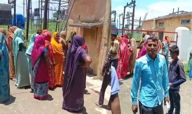 मैहर के नादन में ट्रांसफार्मर खराब होने पर ग्रामीणों का प्रदर्शन, बिजली विभाग के खिलाफ खोला मोर्चा