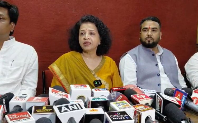 शोभा ओझा ने उठाए 7 बड़े सवाल, भ्रष्टाचार के मामलों की जांच और मुख्यमंत्री के इस्तीफे की मांग