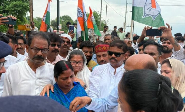 सिंगरौली: कांग्रेस का SP कार्यालय घेराव, नेताओं पर दर्ज मुकदमे वापस लेने की मांग