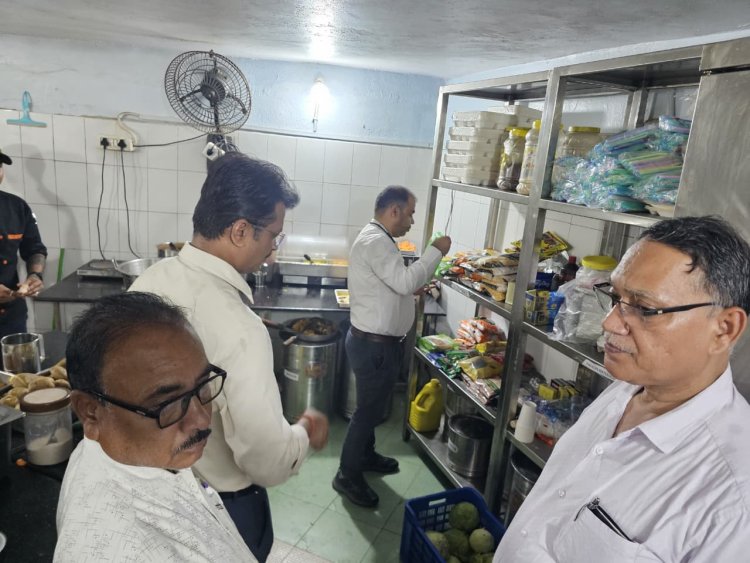 मैहर रोपवे कैंटीन में खाद्य सामग्री के लिए गए सैंपल, जांच के लिए भेजे गए