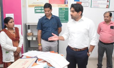 कलेक्टर ने खंगाली स्वास्थ्य व्यवस्थाएं, तियरा केंद्र का निरीक्षण और सिद्धिकला में लापरवाही पर एक्शन