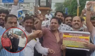 भोपाल में सीलिंग के खिलाफ चक्काजाम, ब्यूटीशियन ने सड़क पर किया मेकअप; व्यापारियों ने दी आत्मदाह की चेतावनी