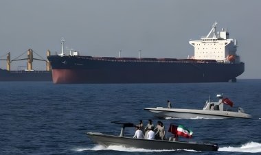 Hormuz New Payment Rules : ईरान वसूलेगा होर्मुज में जहाजों से टैक्स, रियाल और पसंद की करेंसी में देगा सुरक्षा और इंश्योरेंस