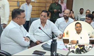 पेंशन प्रकरण में लापरवाही पर कलेक्टर शिवम वर्मा सख्त, अकाउंटेंट के निलंबन और प्राचार्य को नोटिस के निर्देश