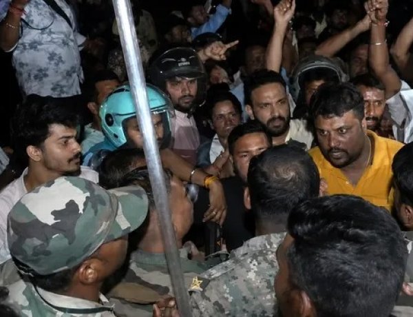 रांची में पुतला दहन के दौरान हिंसक झड़प, 14 नामजद समेत 200 पर FIR दर्ज