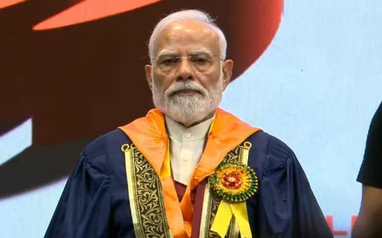IIT दिल्ली के दीक्षांत समारोह में PM का खास अंदाज, बोले- मैं बाबा बागेश्वर तो नहीं हूं, लेकिन...