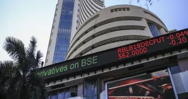 Stock Market Update : सेंसेक्स 50 अंक गिरकर 77,500 पर आया, निफ्टी भी 10 अंक लुढ़का; जानें आज का पूरा अपडेट