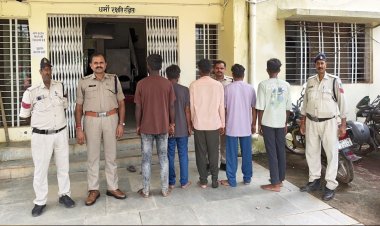जमीन से सोना मिलने का दिया झांसा, पीतल के बिस्किट थमाकर 3 लाख ठगे; 5 आरोपी गिरफ्तार
