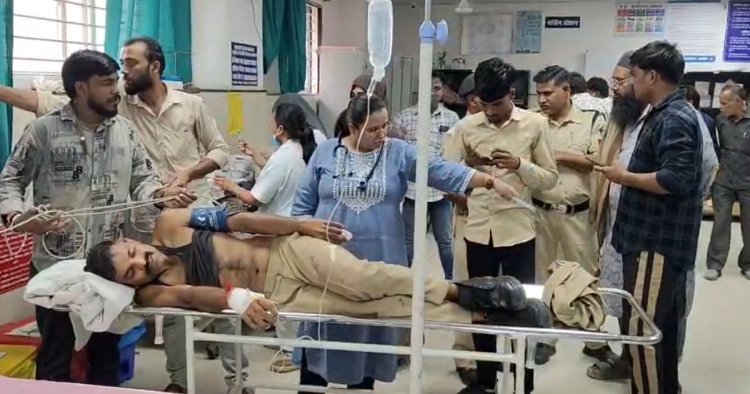 Raisen Jail Firing : रायसेन जेल में कैदी ने प्रहरी को मारी गोली, हालत गंभीर; बंदूक पहुंचने पर उठे सवाल
