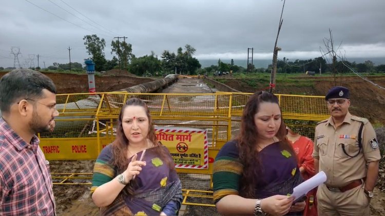 मार्च 2024 में बना 55 लाख का पुल पहली बारिश में क्षतिग्रस्त, कलेक्टर-एसपी ने किया निरीक्षण