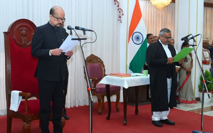 New Chief Justice : छत्तीसगढ़ हाईकोर्ट को मिला नया मुख्य न्यायाधीश, न्यायाधिपति कृष्न राम महापात्र ने ली शपथ