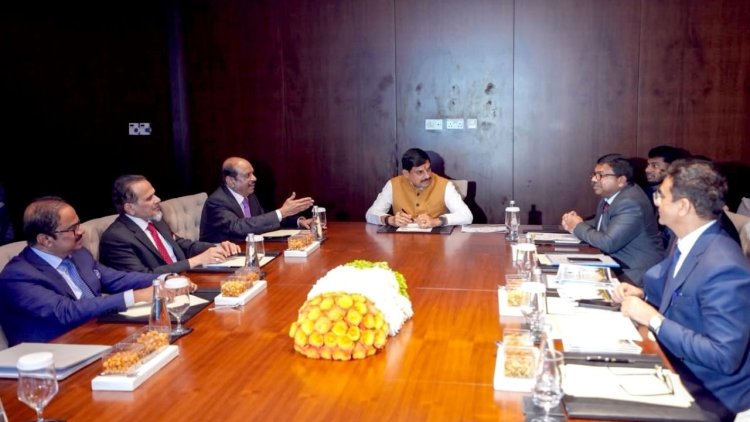 दुबई में CM डॉ. मोहन यादव की बड़ी पहल: UAE-रूस के नेताओं और उद्योगपतियों से निवेश पर चर्चा