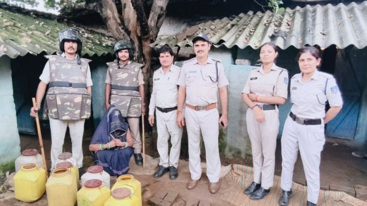 Mauganj में अवैध शराब का बड़ा खेल: थाने से 4 KM दूर महुआ शराब की भट्टियां, 5380 किलो लाहन बरामद